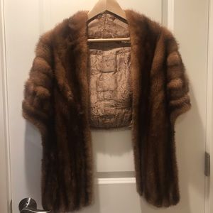 Vintage Fur Stole—pristine fur, torn lining